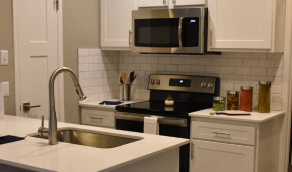 LaVita on Lovers Lane | Sister Properties